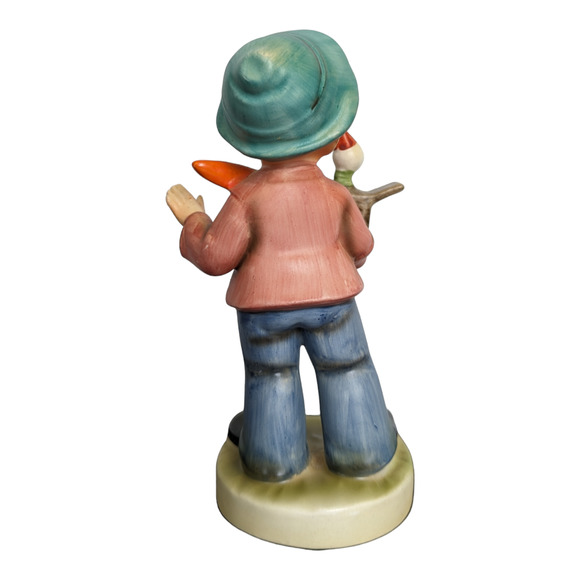 The Hummel Figurine Boy With Jack In The Box 
VINTAGE - Picture 6 of 10